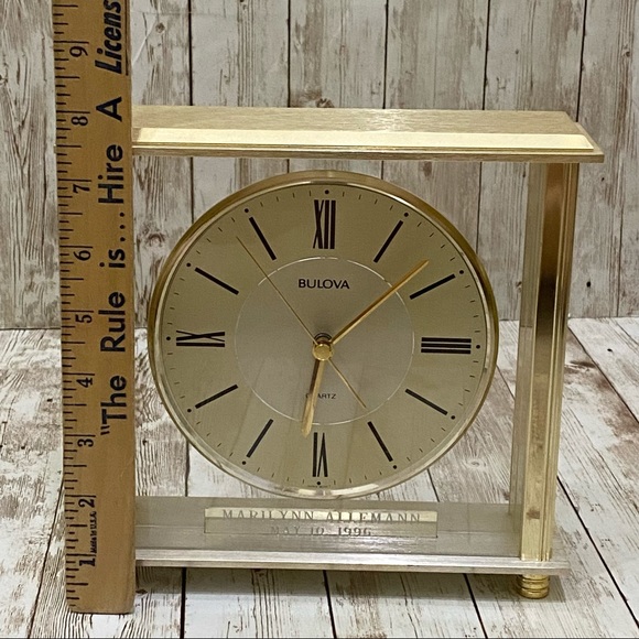 BULOVA Grand Prix B-1700 Gold-tone Brass Mantle Clock - Picture 7 of 14